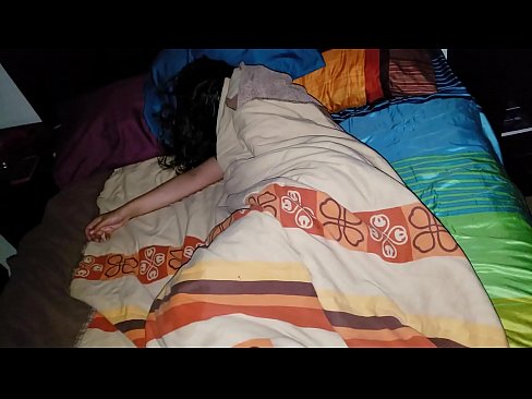 ❤️ Stiefzoon die zijn jonge stiefmoeder berispt terwijl ze slaapt. ☑ Homemade porno at porn nl.com-porn-kai.ru ﹏